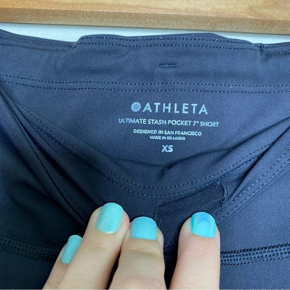 Athleta Black High Rise Ultimate Stash Pocket 7" Short Size XS - Picture 5 of 12